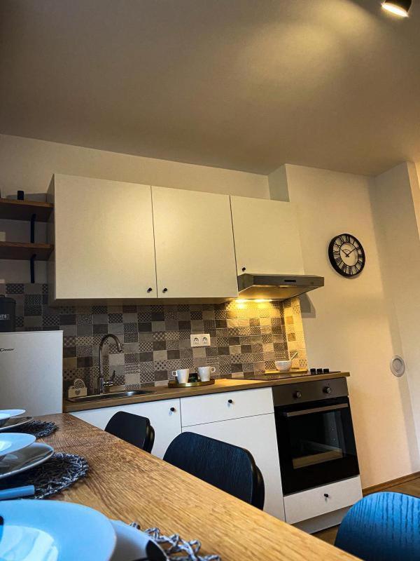 Mreznicki Mozaik Apartment Duga Resa Exterior foto